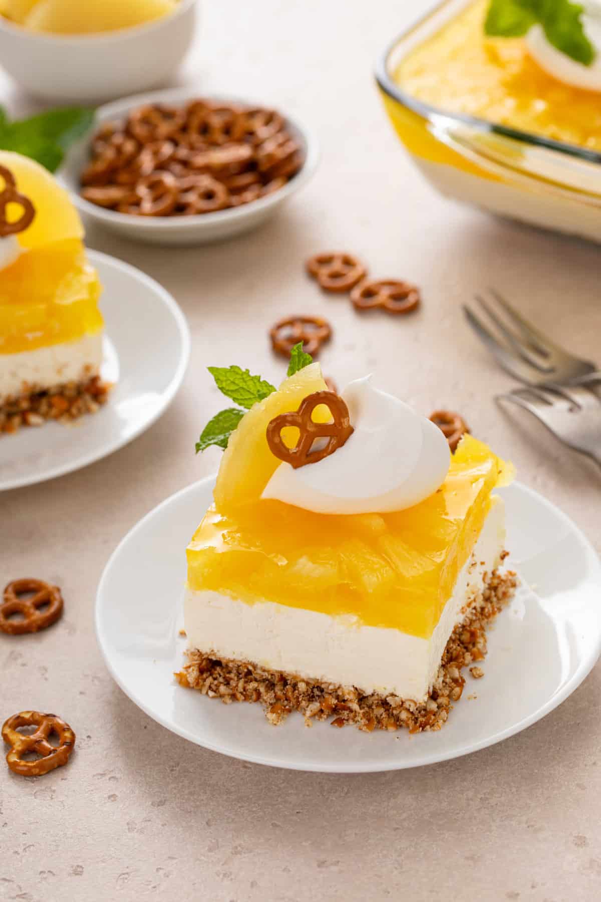 Easy Pineapple Pretzel Salad